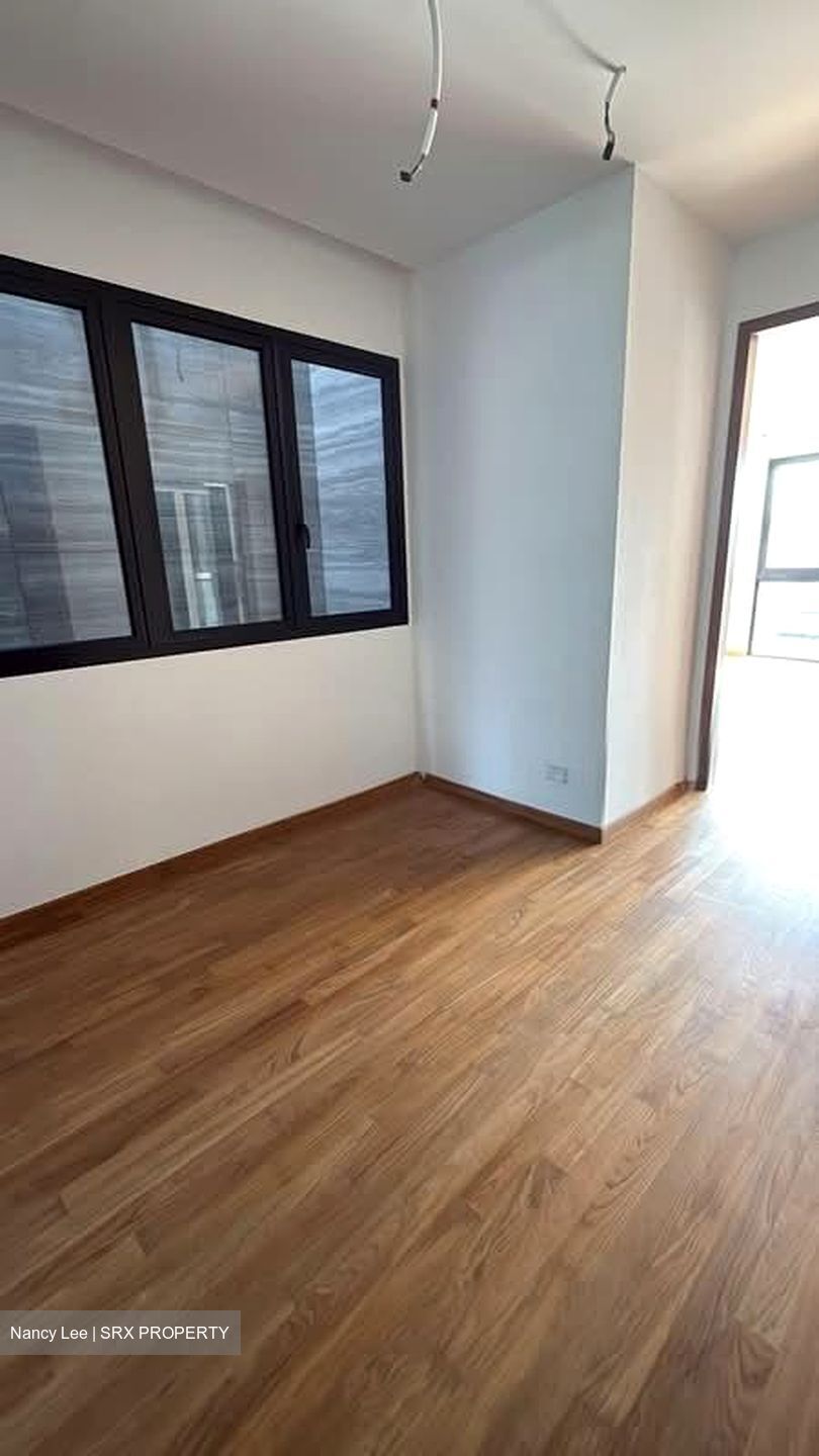 Sembawang Straits Estate (D27), Terrace #564203861